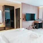 Magnetit Sumava 호텔 4*