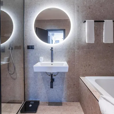 Magnetit Sumava 4* Zelezna Ruda