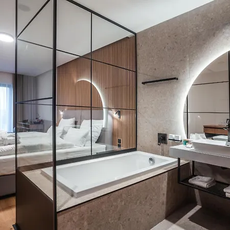 Hotel Magnetit Sumava 4*
